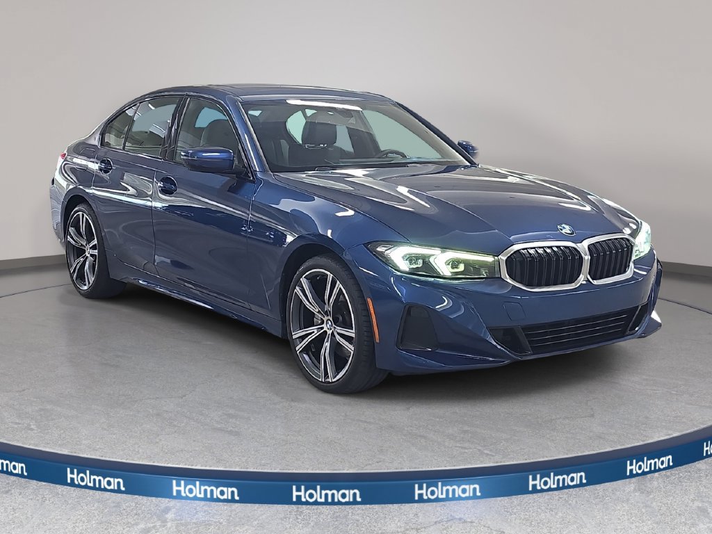 Certified 2023 BMW 330i Sedan w/ Premium Package RWD image 4