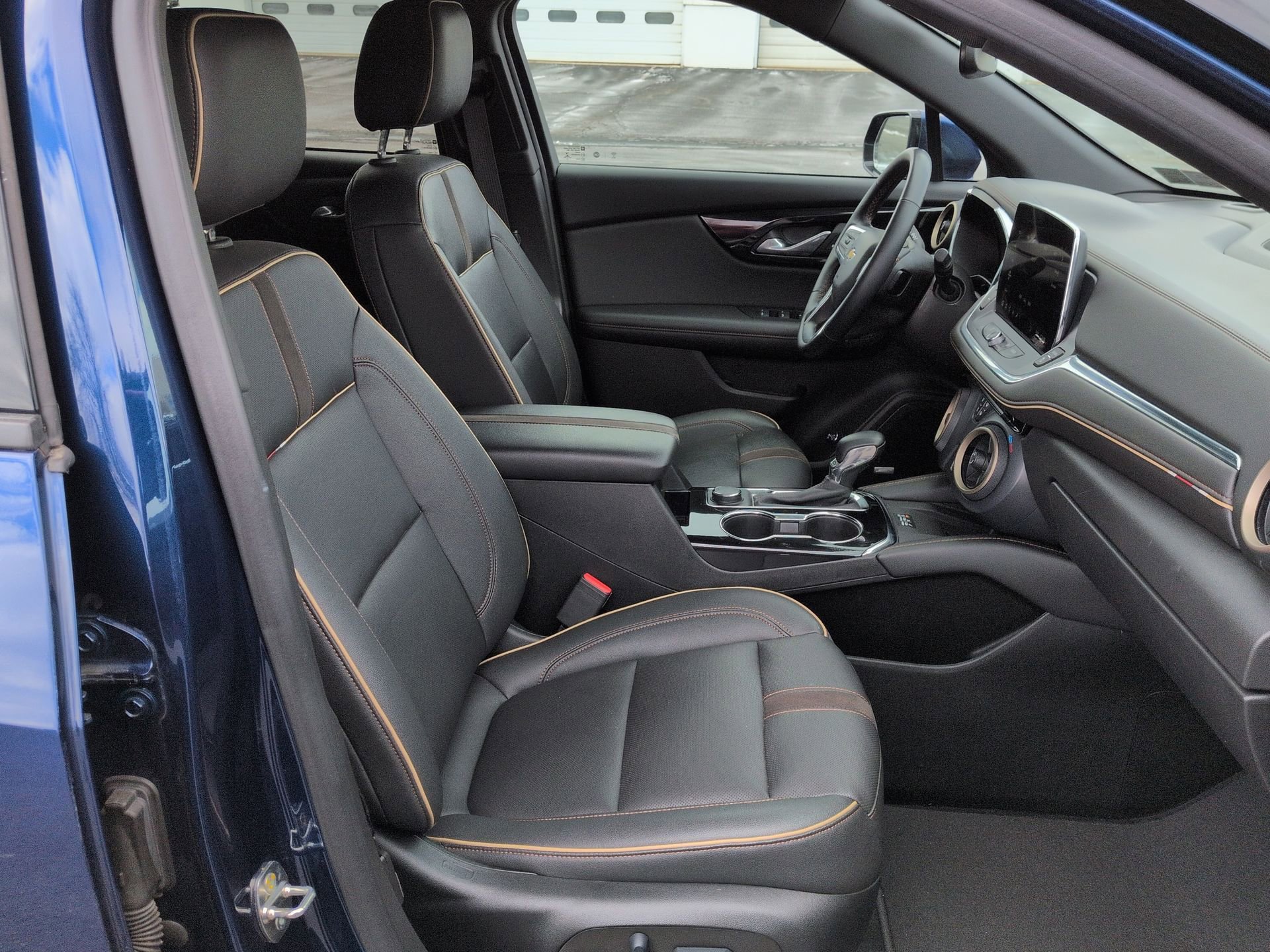 Certified 2023 Chevrolet Blazer Premier image 28