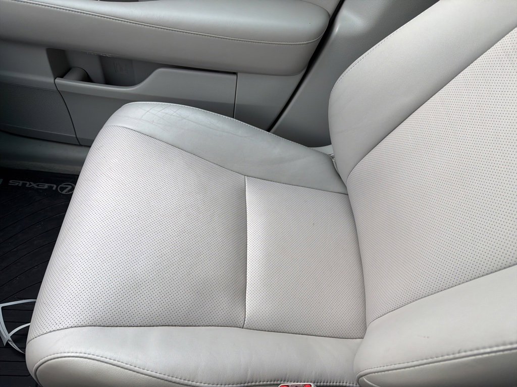 Used 2011 Lexus RX 350 2WD image 25