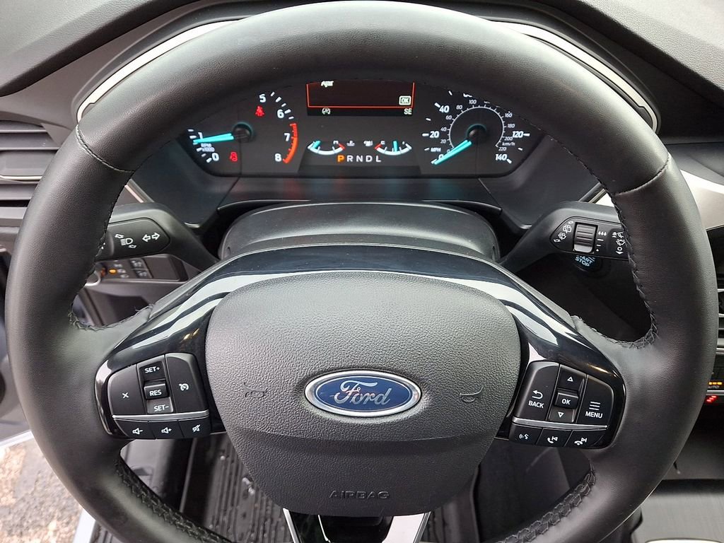 Used 2022 Ford Escape SE w/ Cold Weather Package image 19