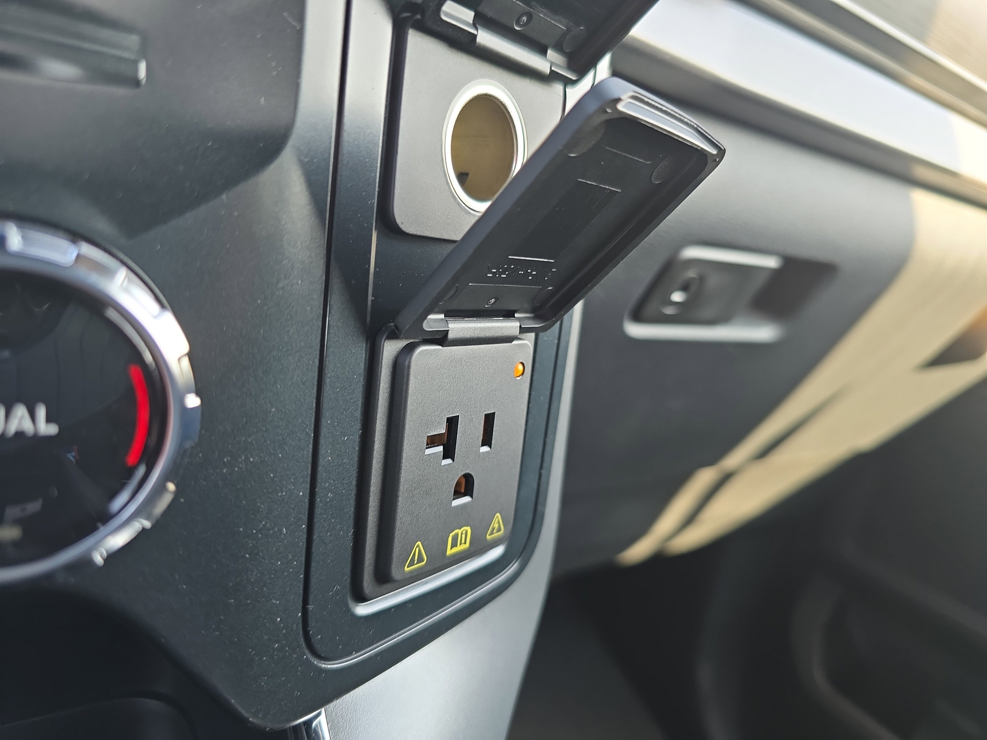 New 2025 Ford F150 XLT image 37