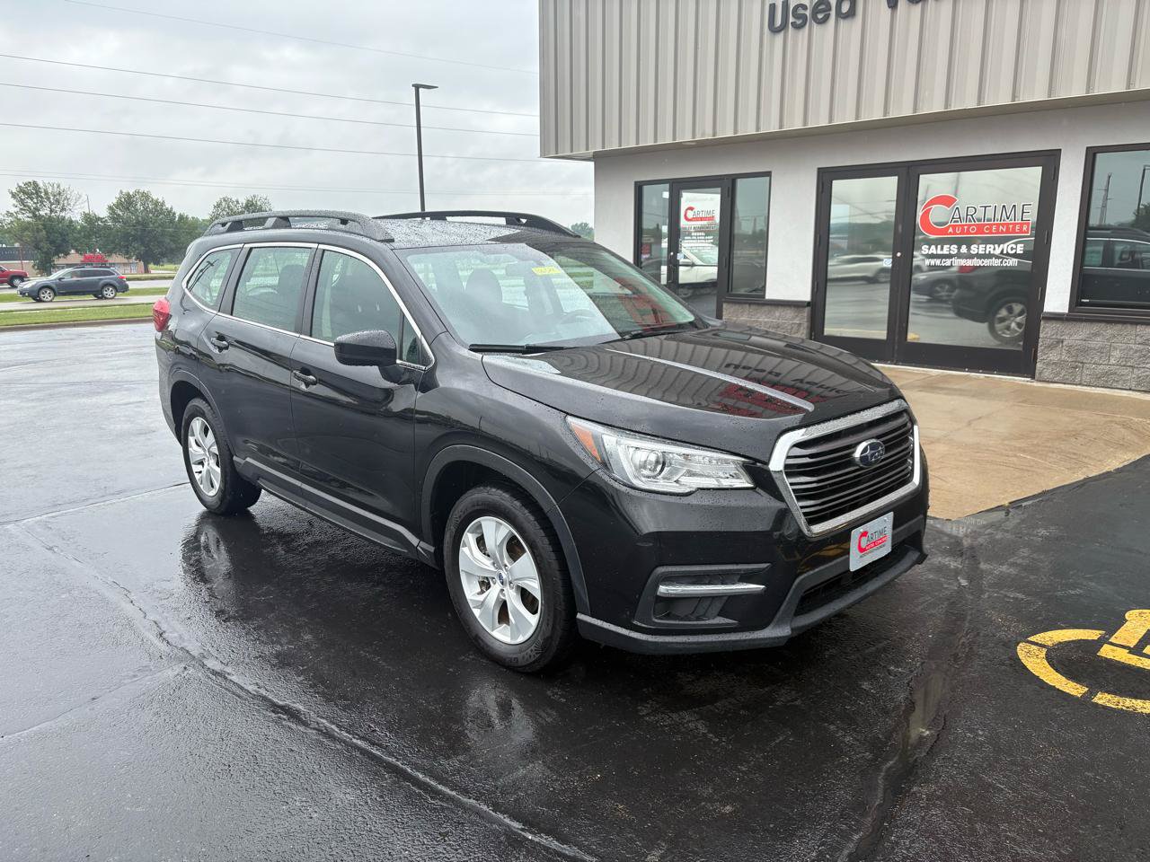 Used 2021 Subaru Ascent 8-Passenger AWD/4WD image 2