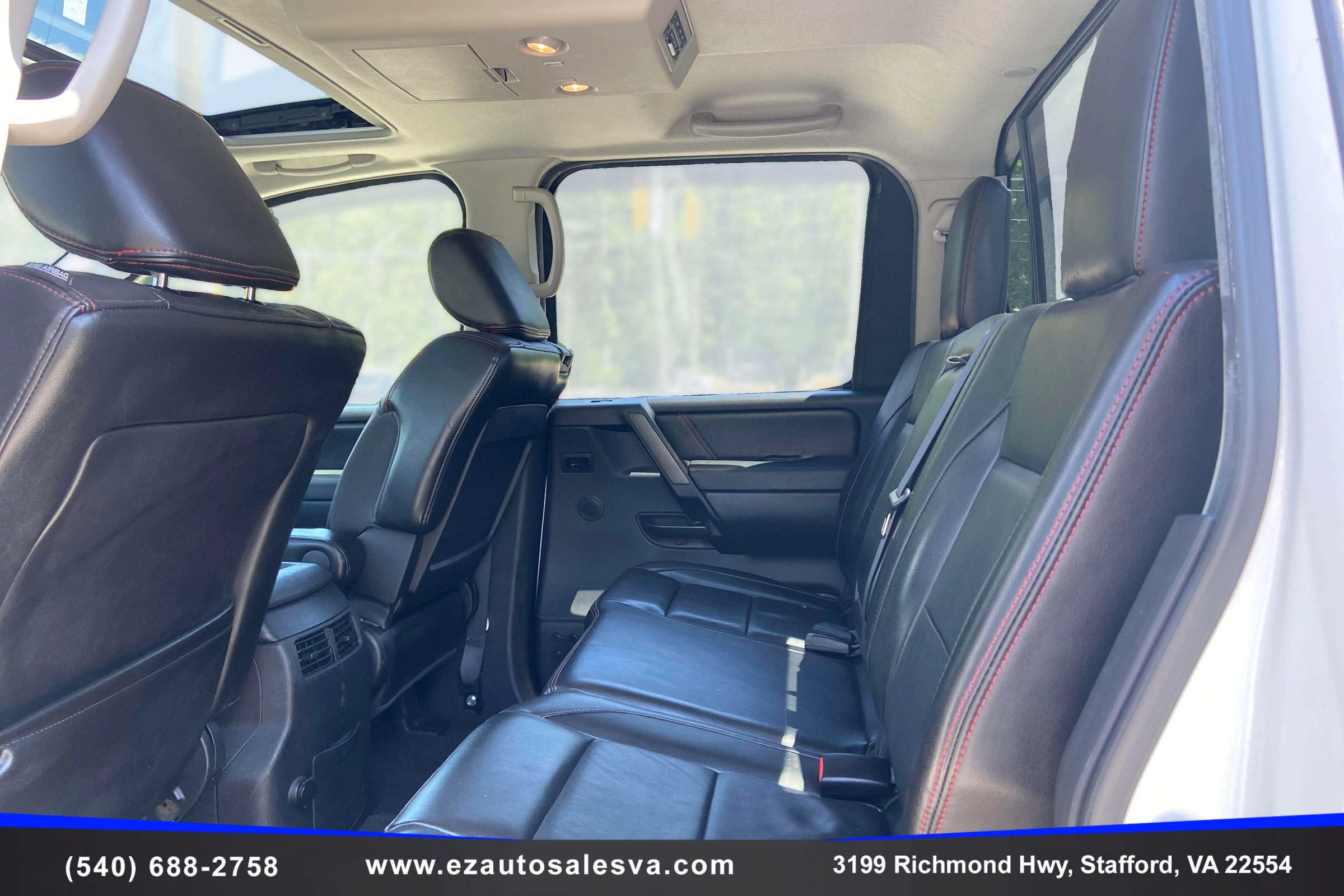Used 2012 Nissan Titan PRO-4X AWD/4WD image 15