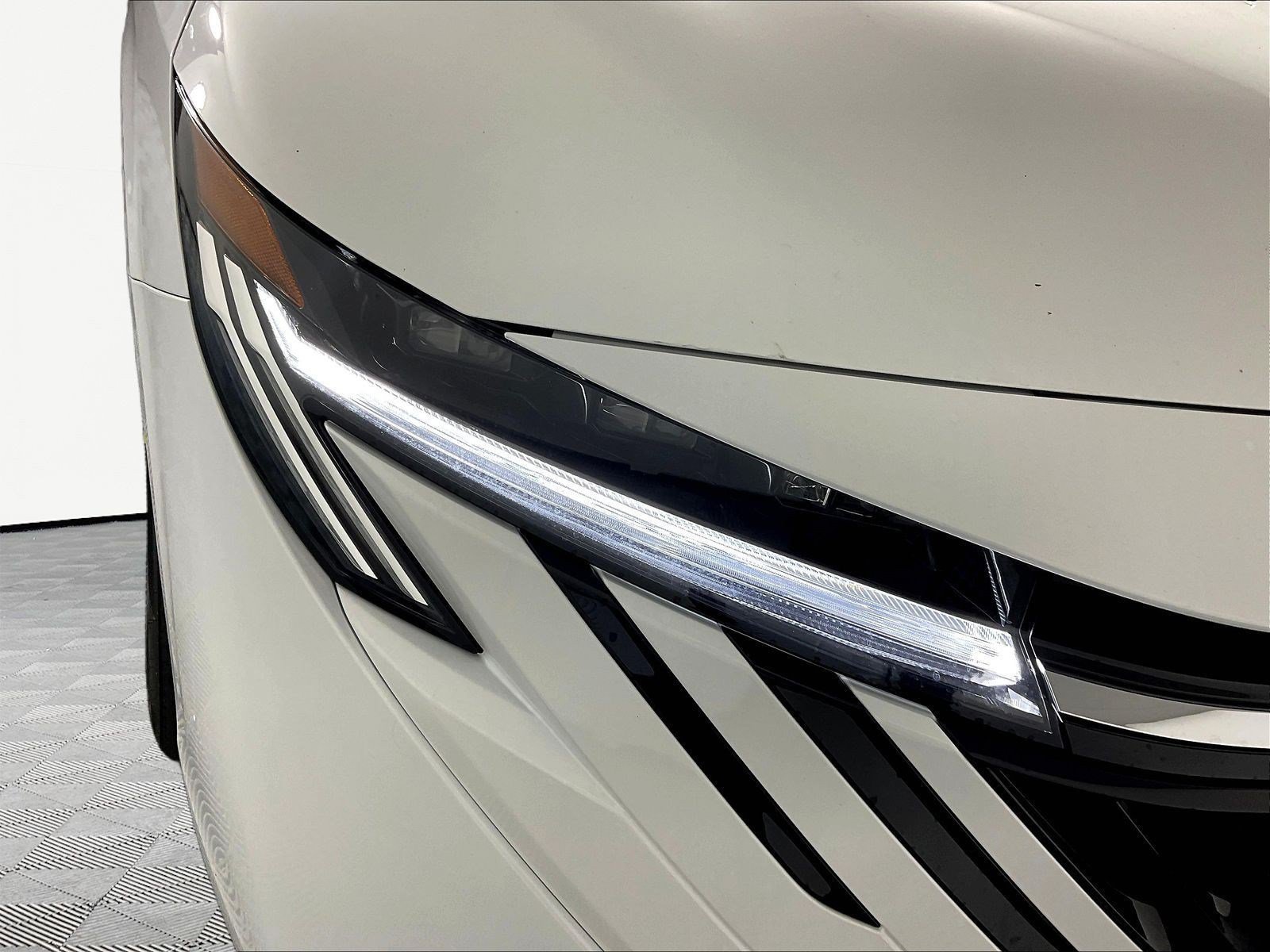 New 2026 Nissan Sentra SV w/ SV Convenience Package FWD image 8
