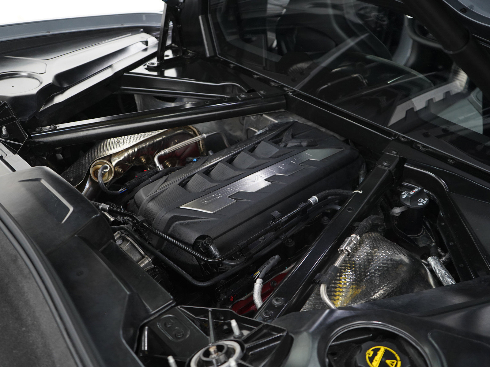 Used 2025 Chevrolet Corvette Stingray w/ Z51 Performance Package image 27