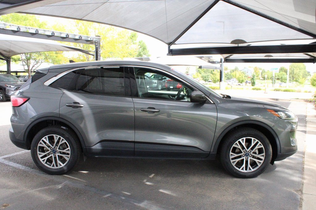 Used 2022 Ford Escape SEL image 18