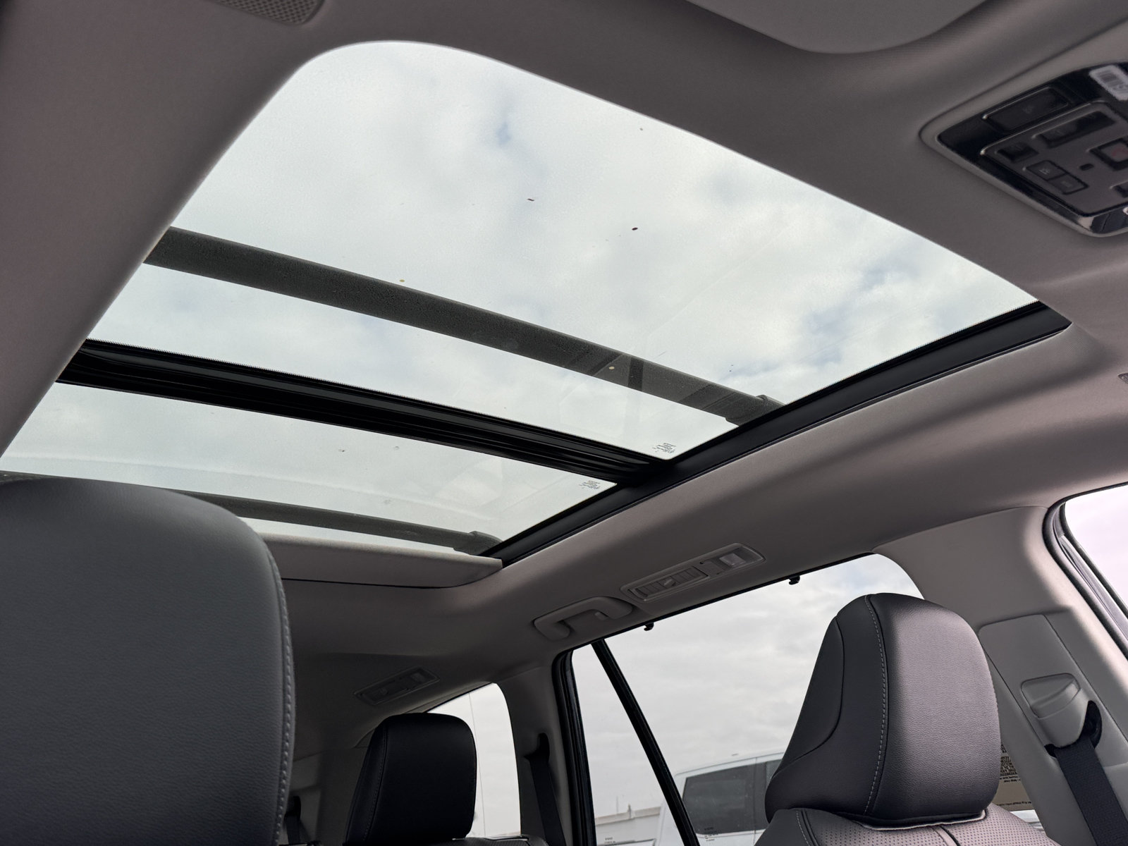 New 2026 Toyota Grand Highlander AWD image 3