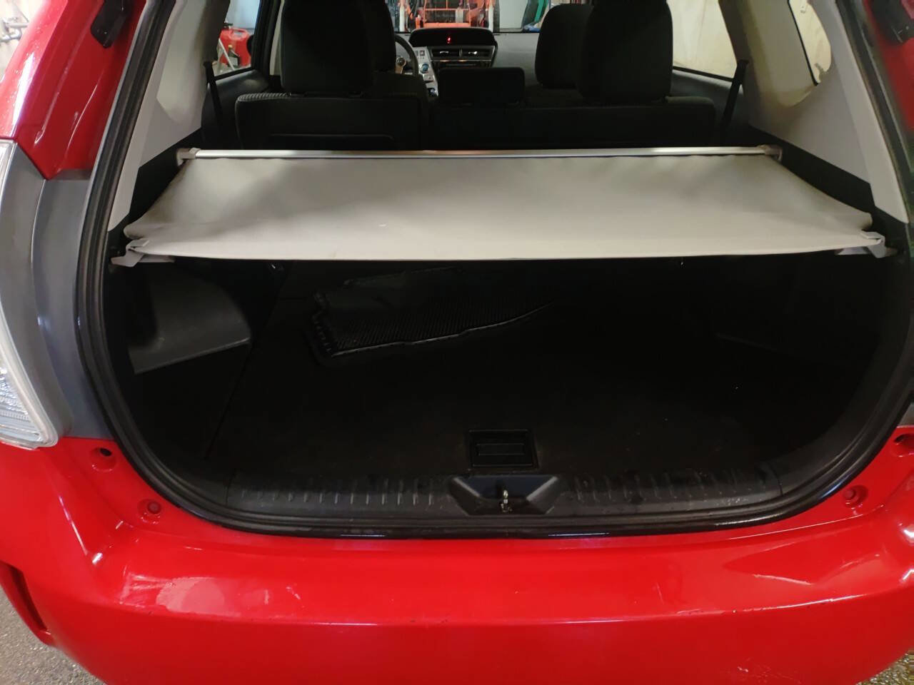 Used 2017 Toyota Prius V Two FWD image 11