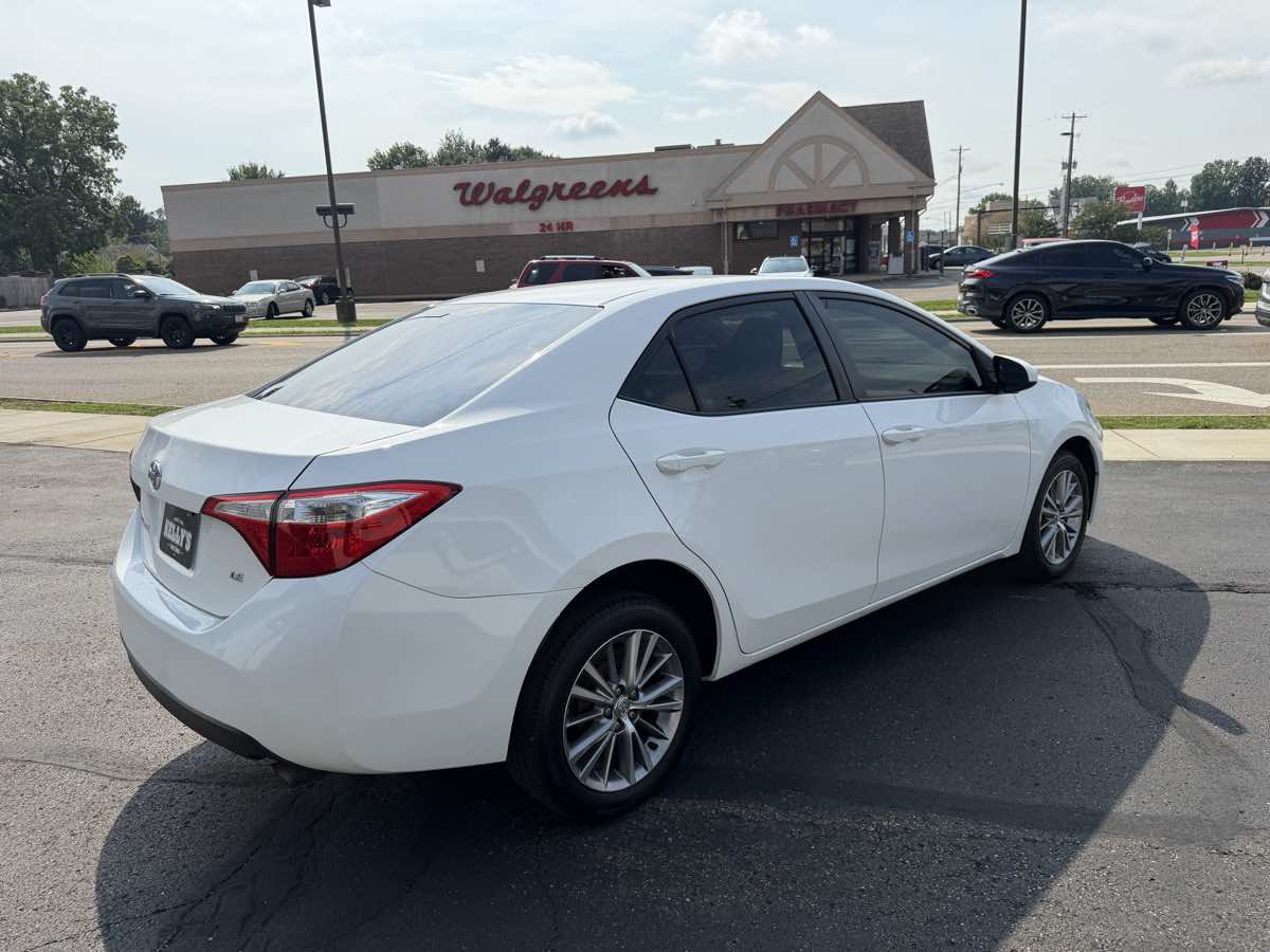 Used 2014 Toyota Corolla LE FWD image 5