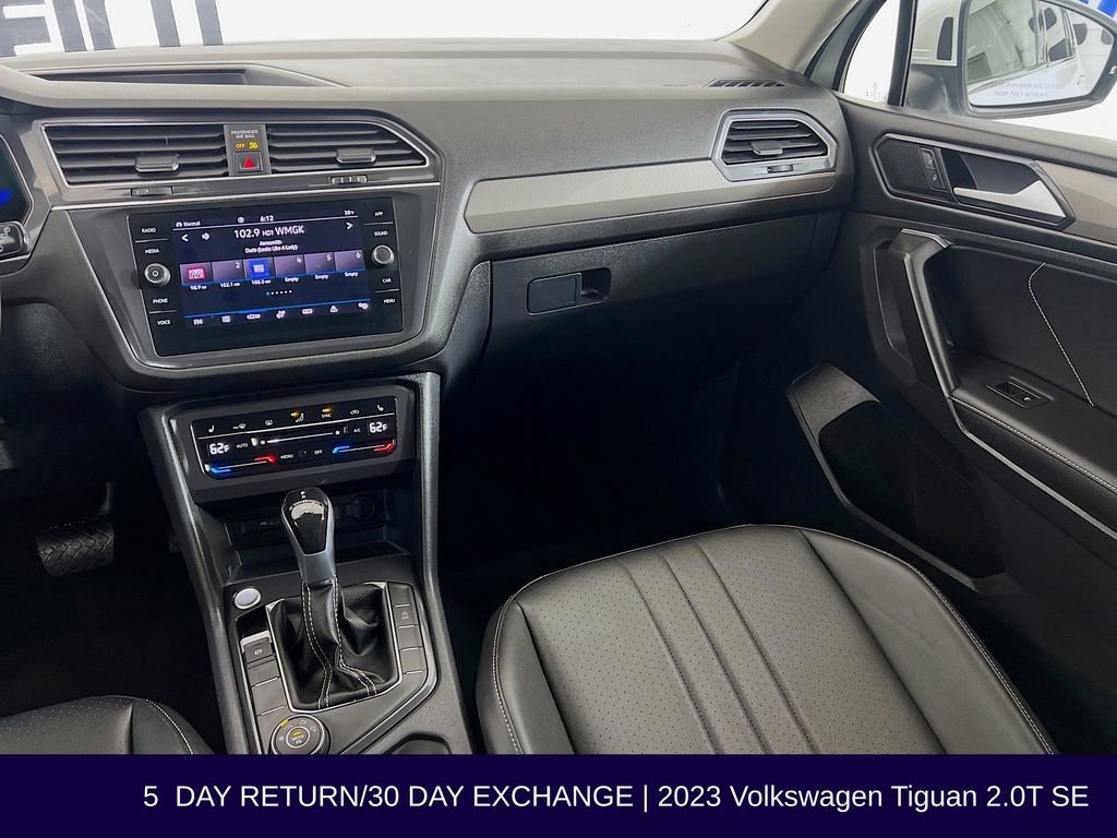 Used 2023 Volkswagen Tiguan SE image 28