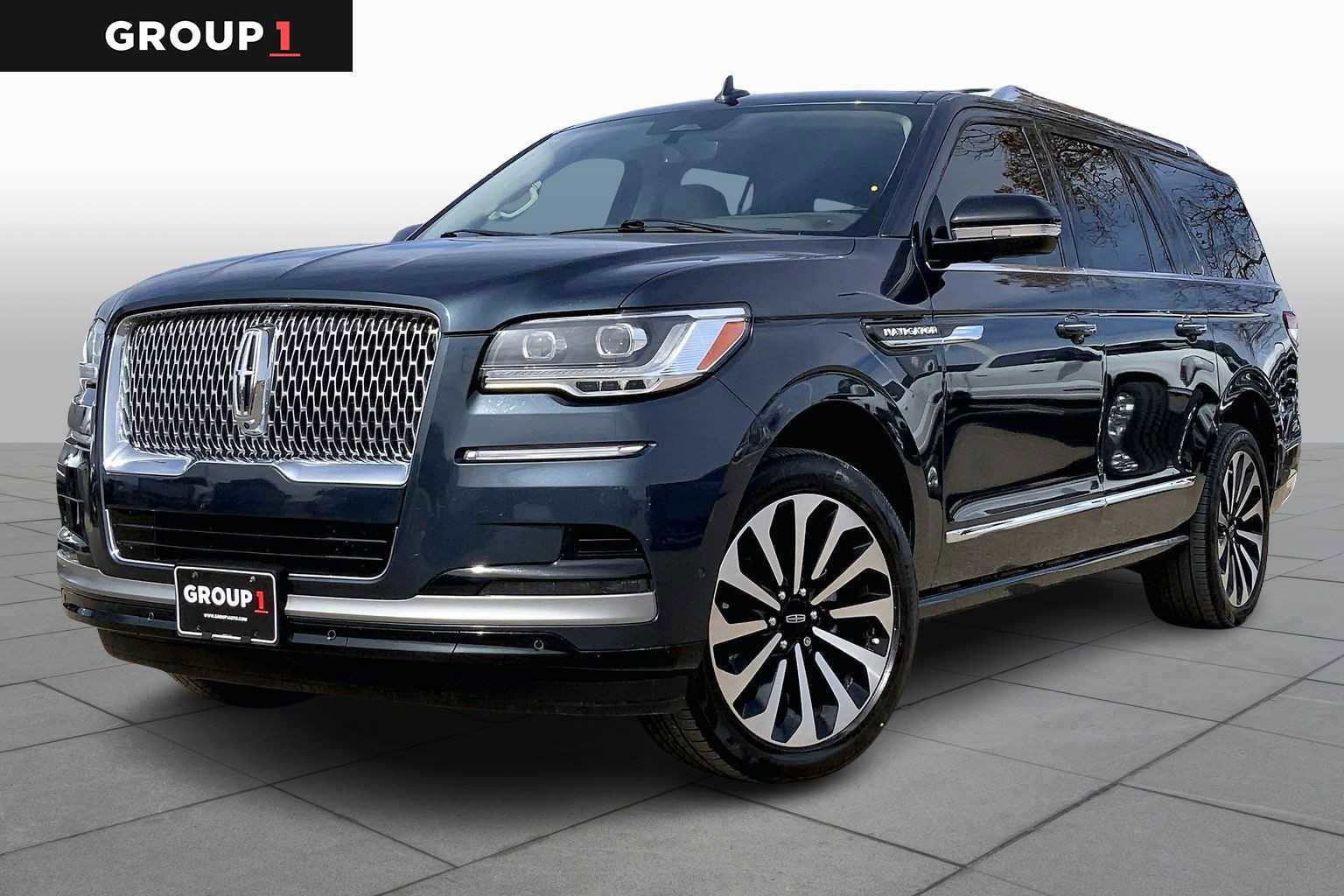 Certified 2024 Lincoln Navigator L Reserve image 1