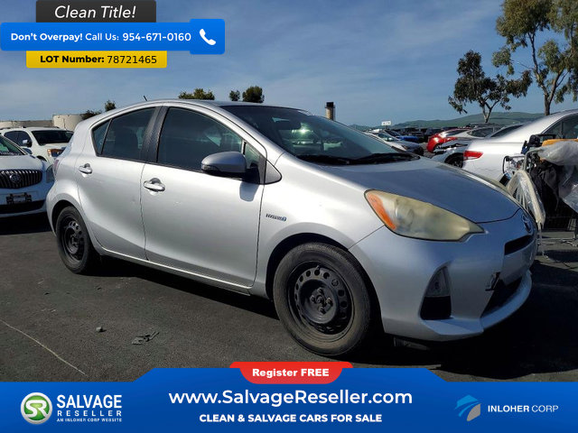 Used 2013 Toyota Prius C Two image 5