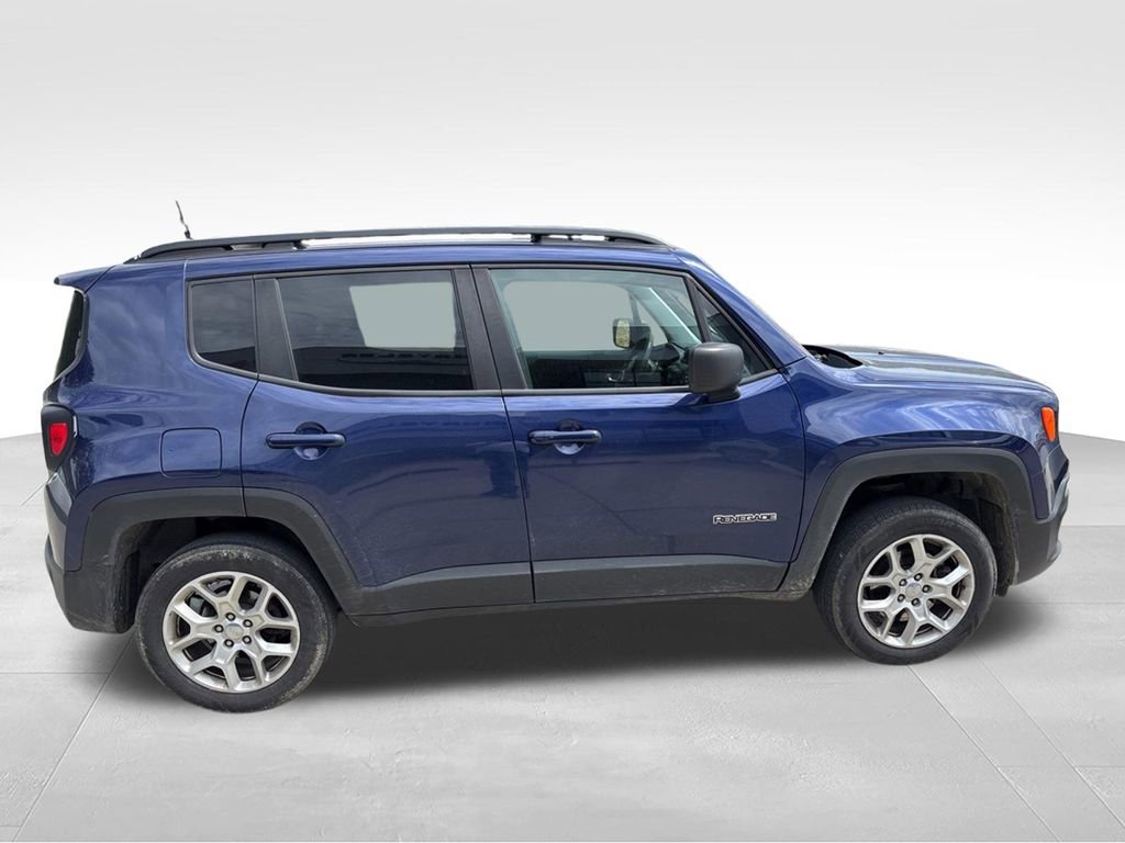 Used 2018 Jeep Renegade Sport w/ Power & Air Group AWD/4WD image 6