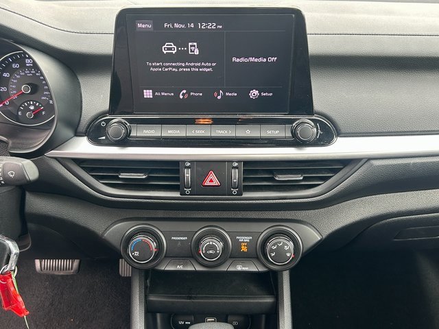 Used 2024 Kia Forte LXS image 12