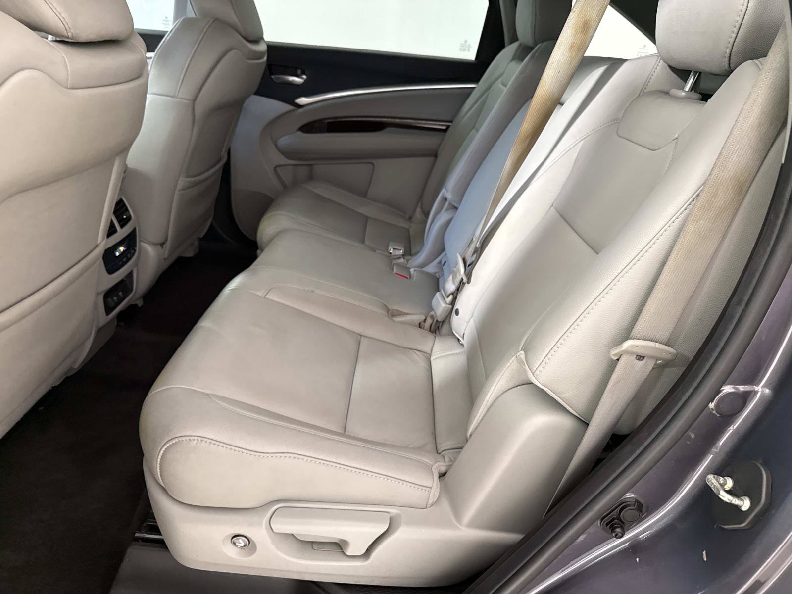 Used 2018 Acura MDX FWD image 10