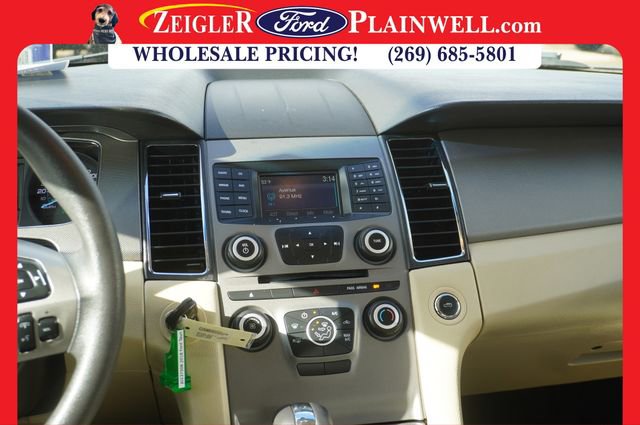 Used 2018 Ford Taurus SE image 14