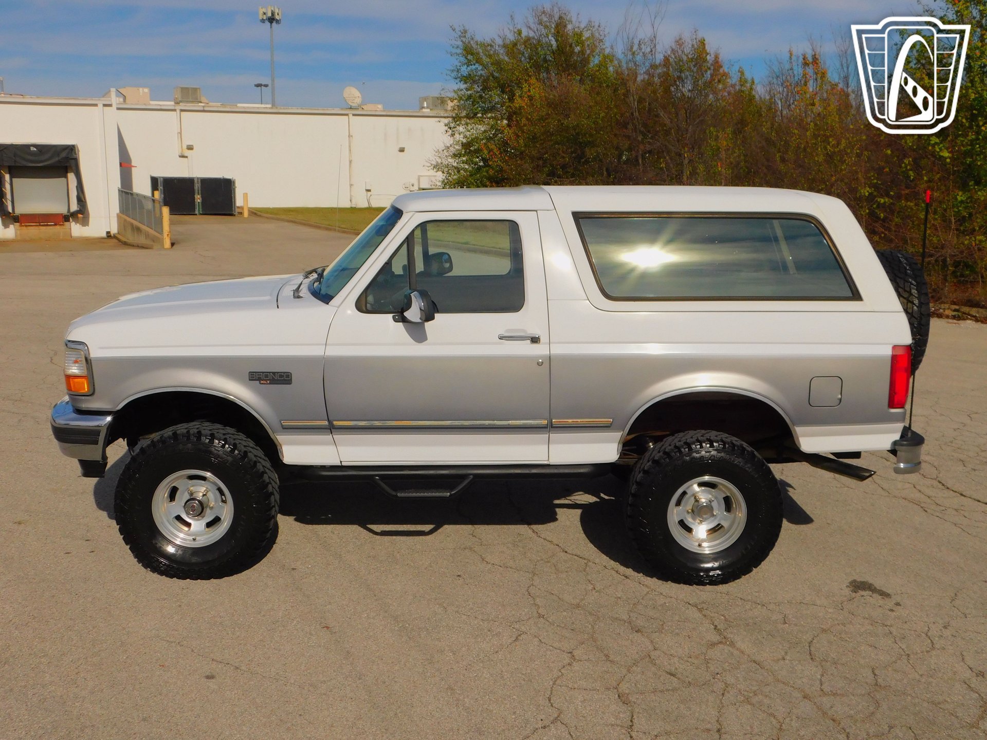 Used 1995 Ford Bronco XLT AWD/4WD image 31