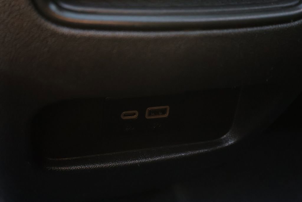 Used 2025 Cadillac XT5 Premium Luxury image 48