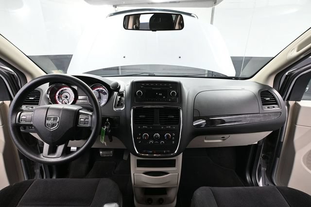Used 2014 Dodge Grand Caravan SE w/ Quick Order Package 29E SE FWD image 23