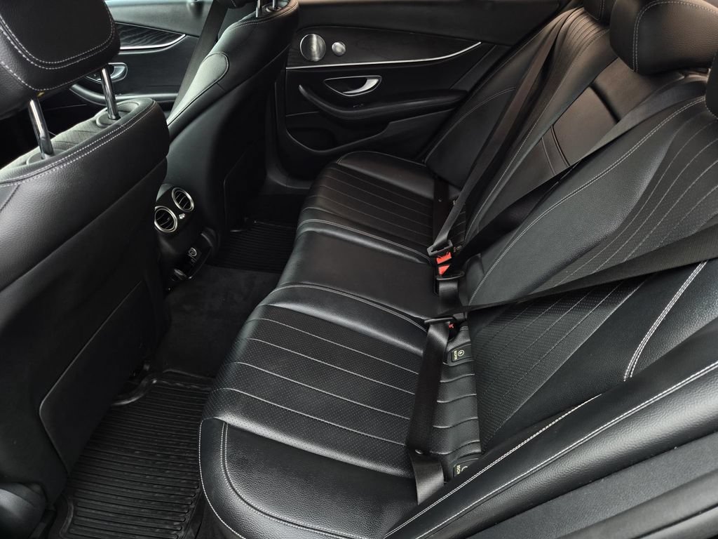 Used 2017 Mercedes-Benz E 300 image 12