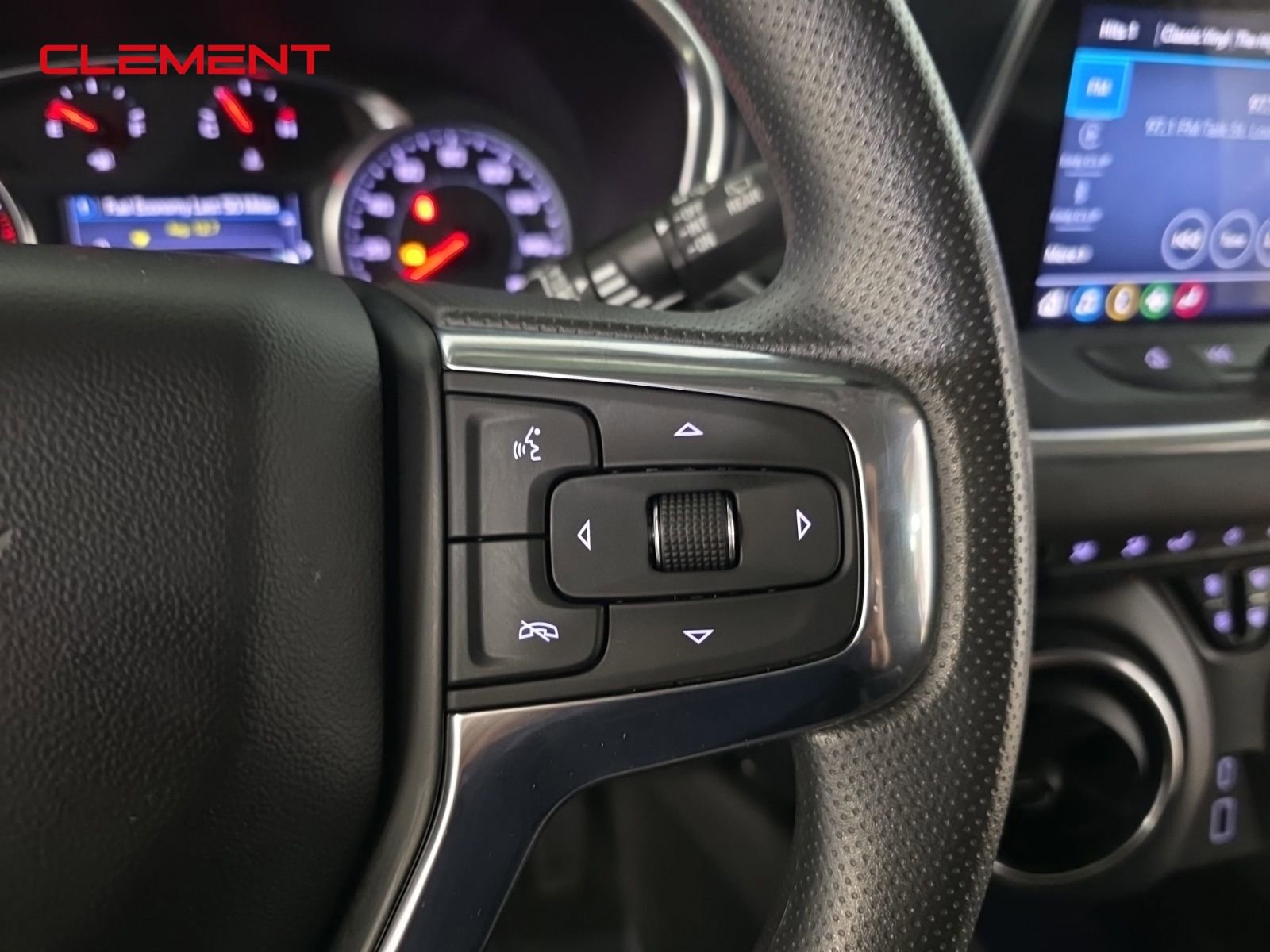 Used 2022 Chevrolet Blazer LT image 13