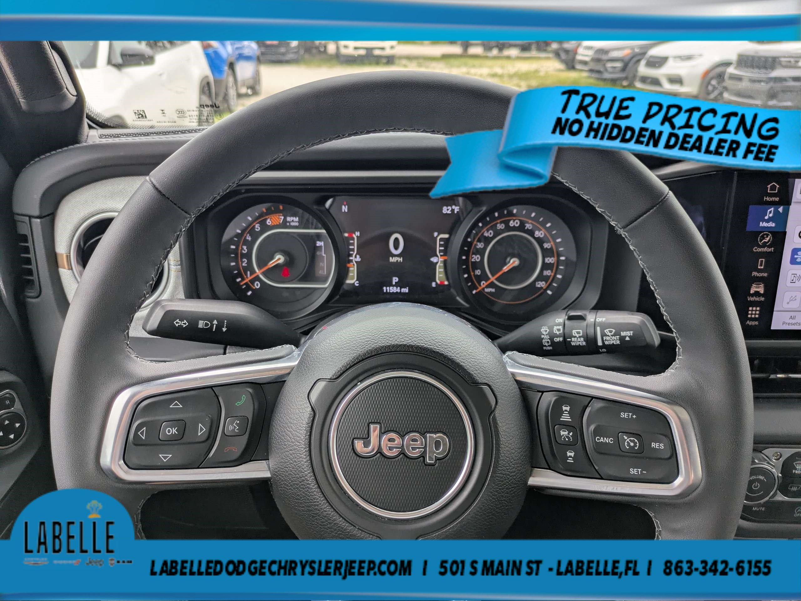 Used 2026 Jeep Wrangler Unlimited Sahara AWD/4WD image 20