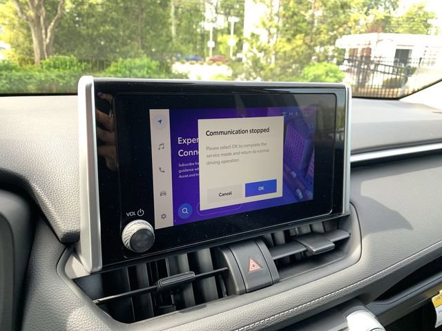 Certified 2023 Toyota RAV4 XLE w/ Convenience Package image 21