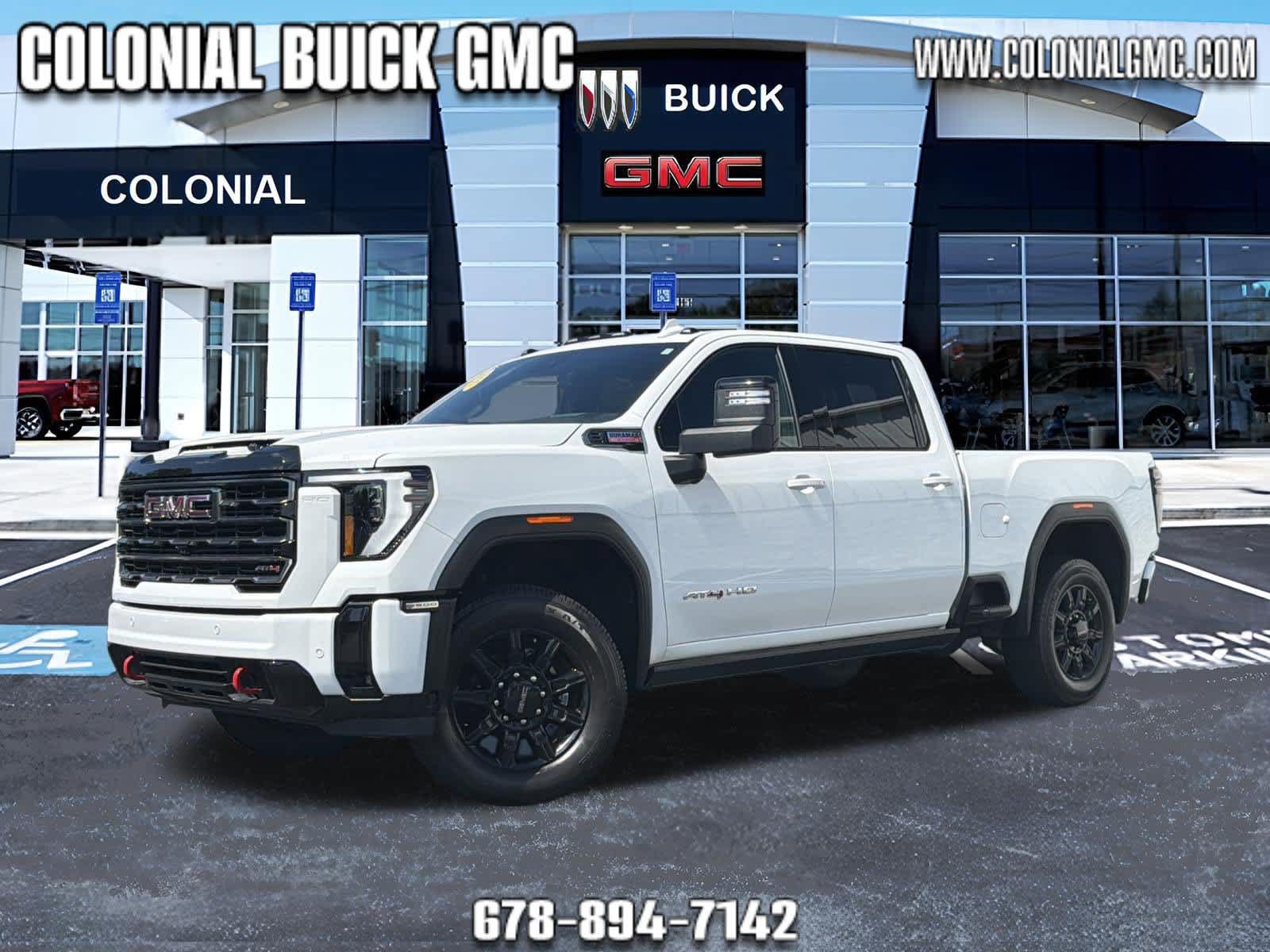 Used 2025 GMC Sierra 2500 AT4 w/ AT4 Premium Plus Package AWD/4WD image 2