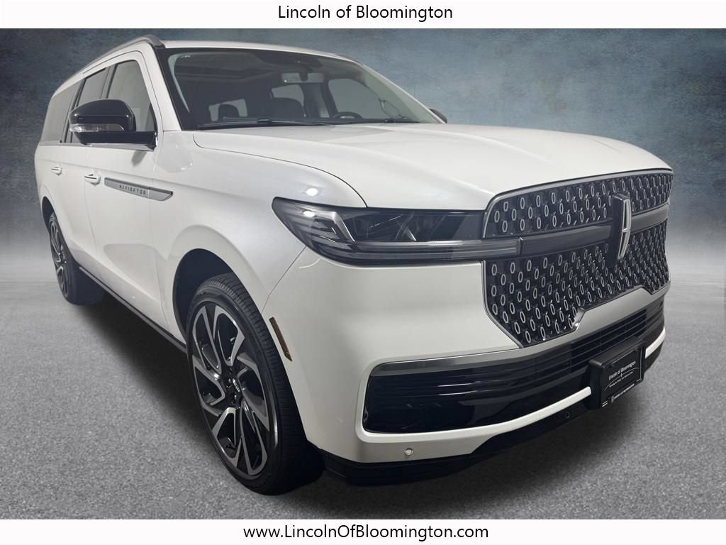 New 2026 Lincoln Navigator L Reserve AWD/4WD image 10