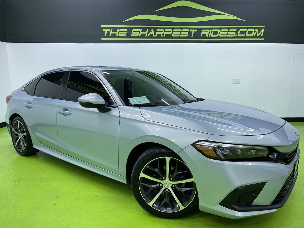 Used 2022 Honda Civic Touring image 1