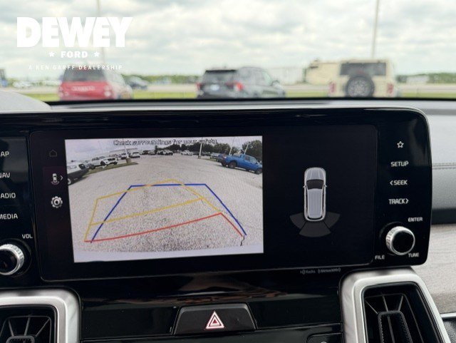 Used 2022 Kia Sorento EX w/ Panoramic Sunroof Package FWD image 20