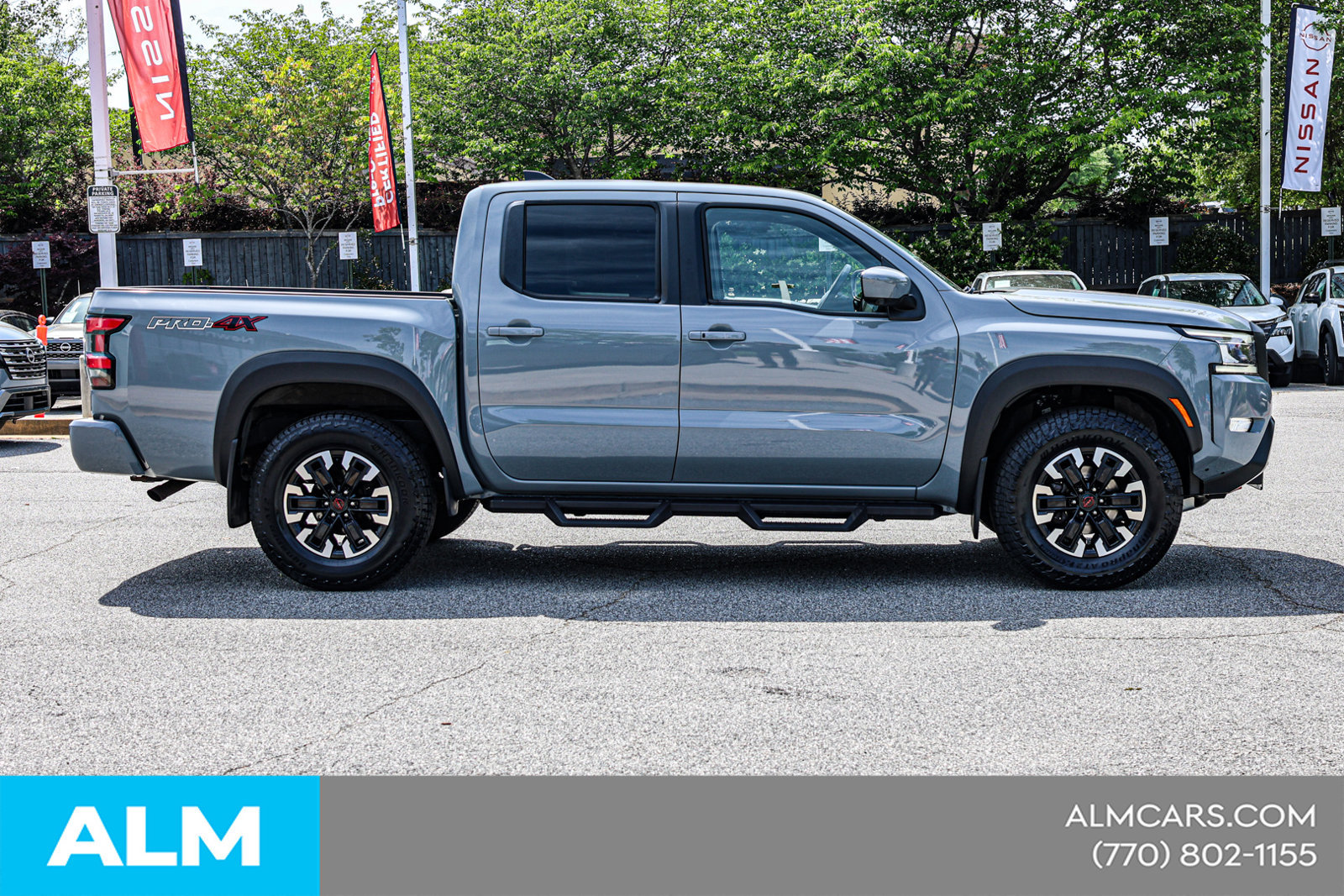 Used 2023 Nissan Frontier PRO-4X w/ Pro Convenience Package AWD/4WD image 10