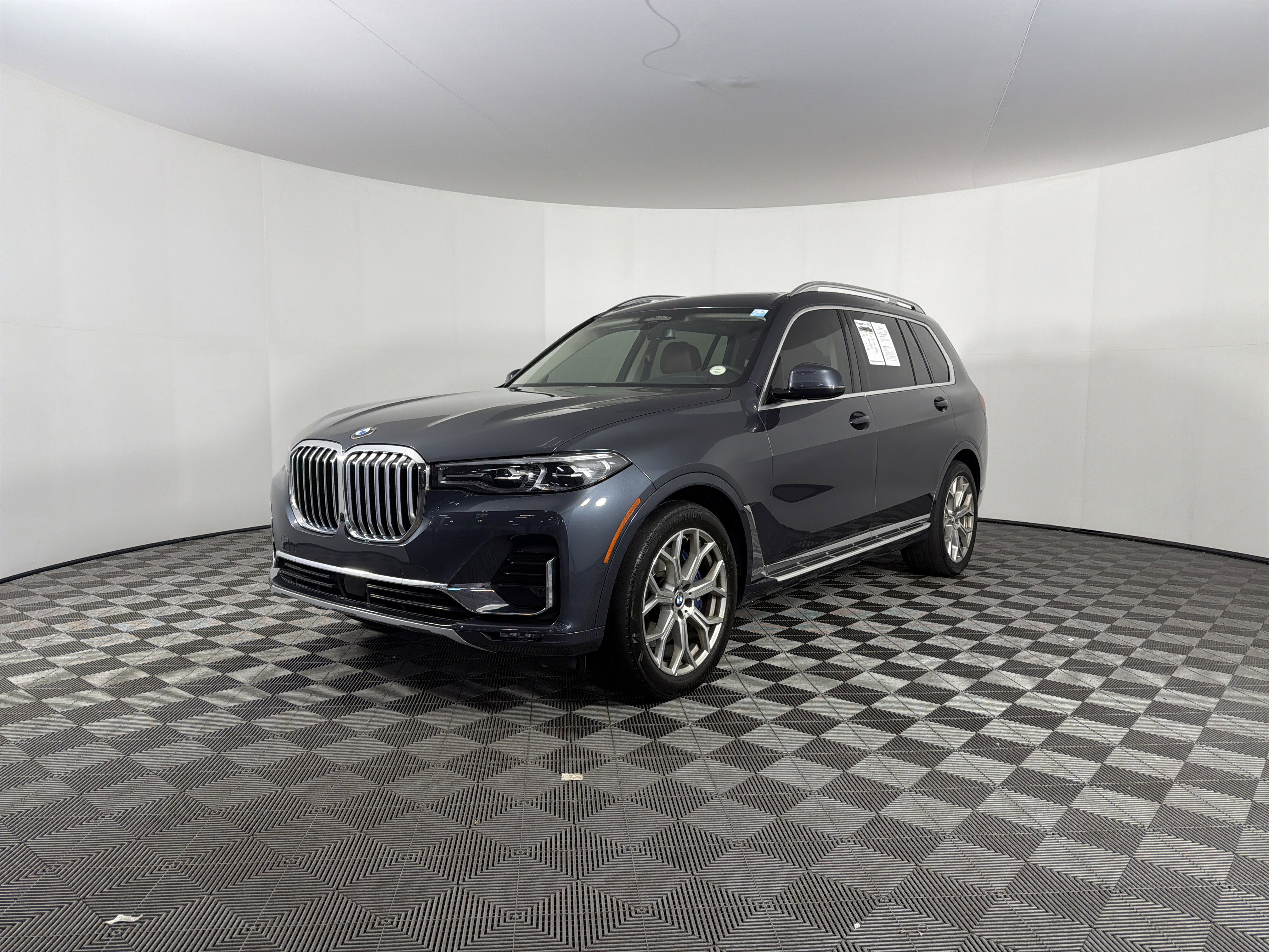 Used 2022 BMW X7 xDrive40i AWD/4WD image 2