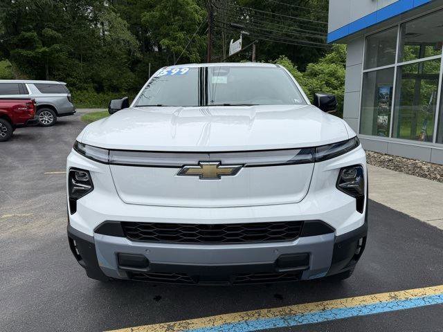 New 2025 Chevrolet Silverado EV LT image 2