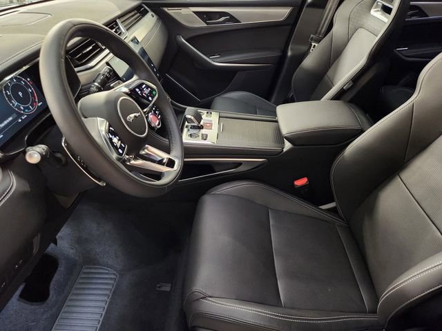 New 2026 Jaguar F-PACE R-Dynamic S image 14