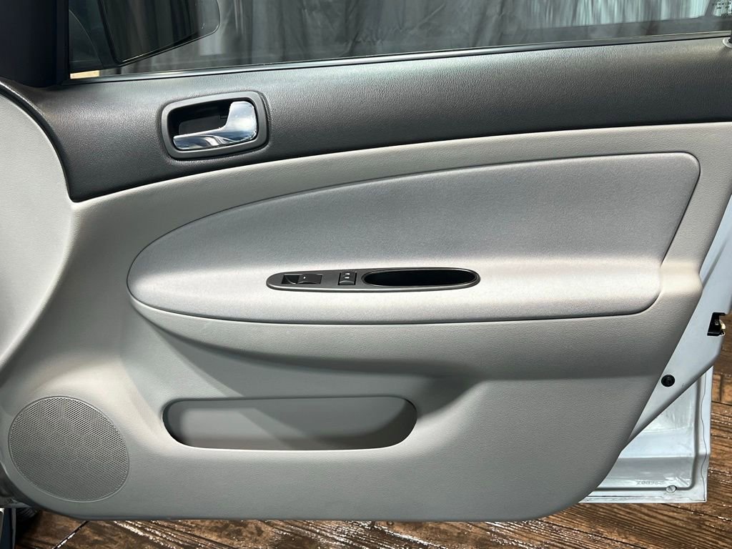 Used 2008 Chevrolet Cobalt LT image 19