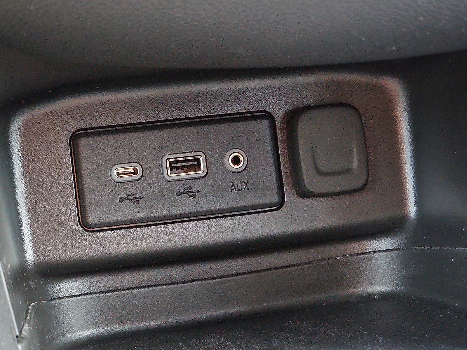 Certified 2024 Chevrolet Equinox LT image 24