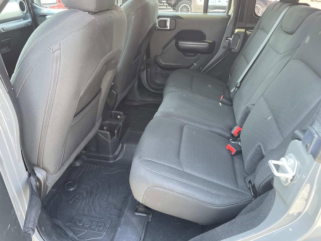Used 2020 Jeep Wrangler Unlimited Sport image 10