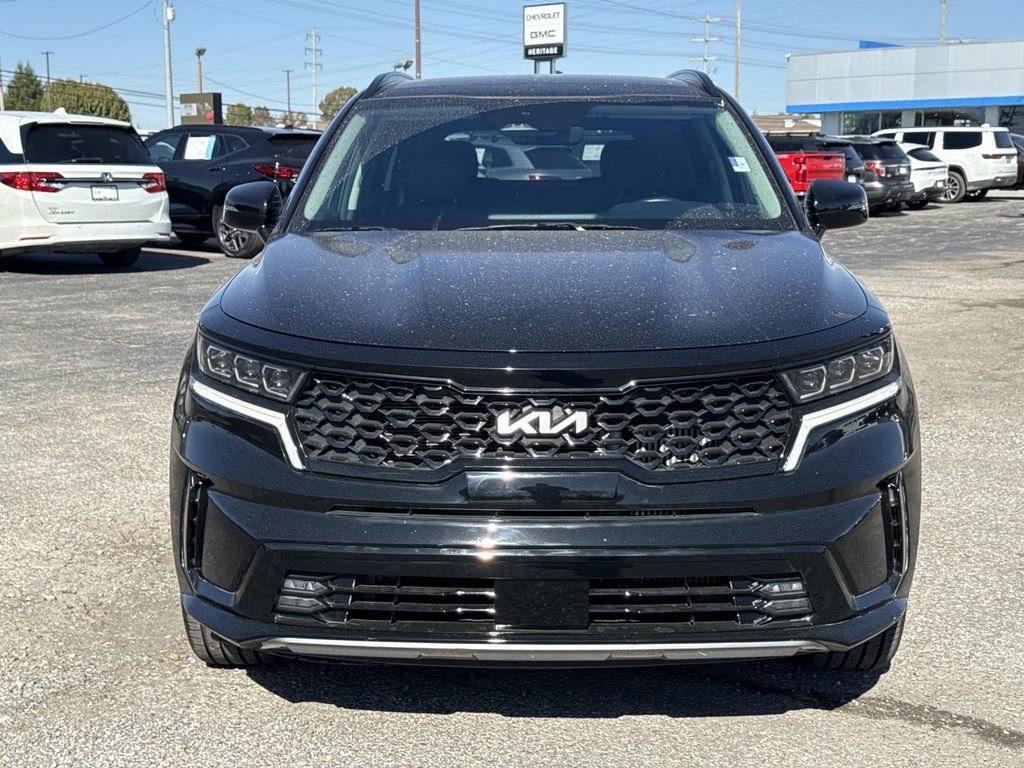 Used 2023 Kia Sorento SX image 2