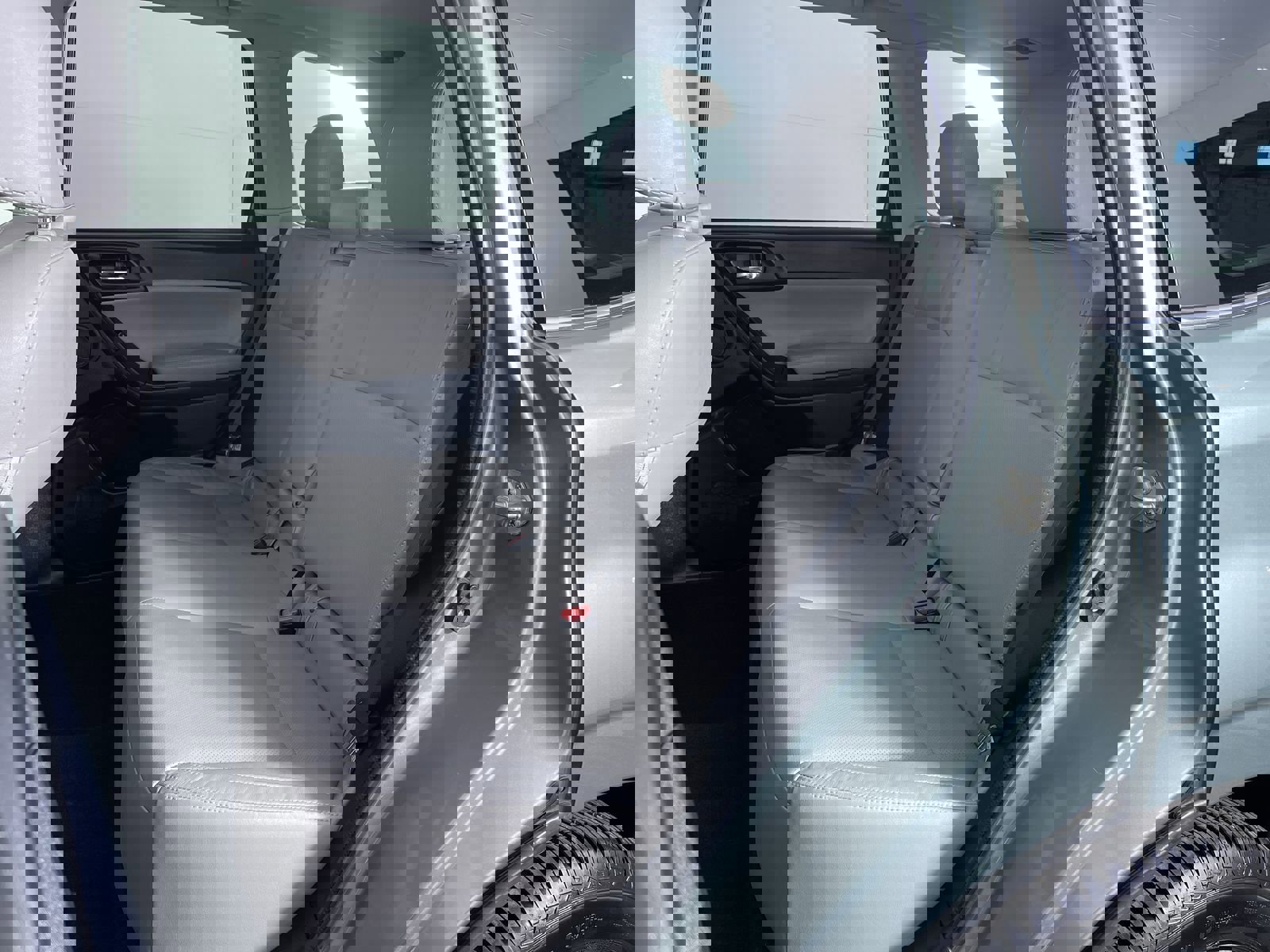 Used 2018 Subaru Forester 2.5i Limited image 22