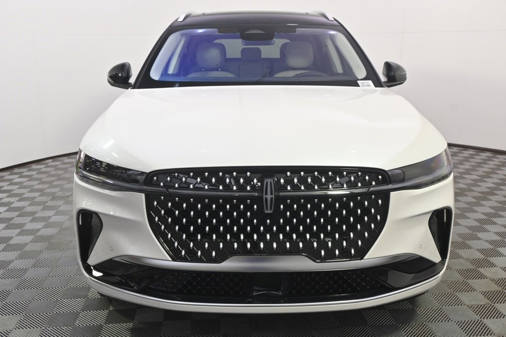 New 2026 Lincoln Nautilus Reserve image 10