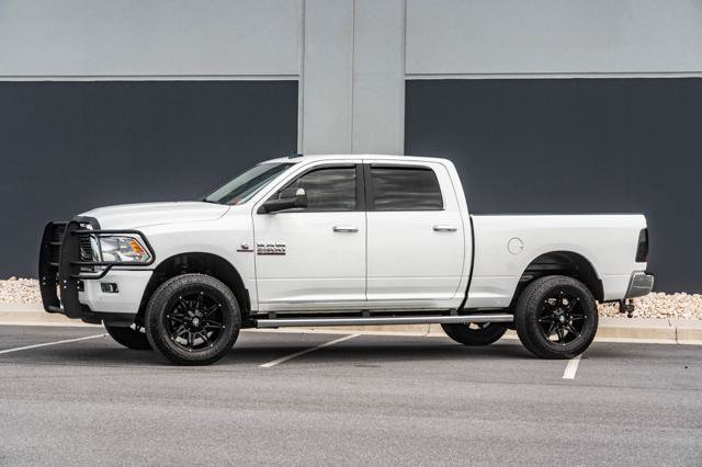 Used 2017 RAM 2500 SLT AWD/4WD image 3