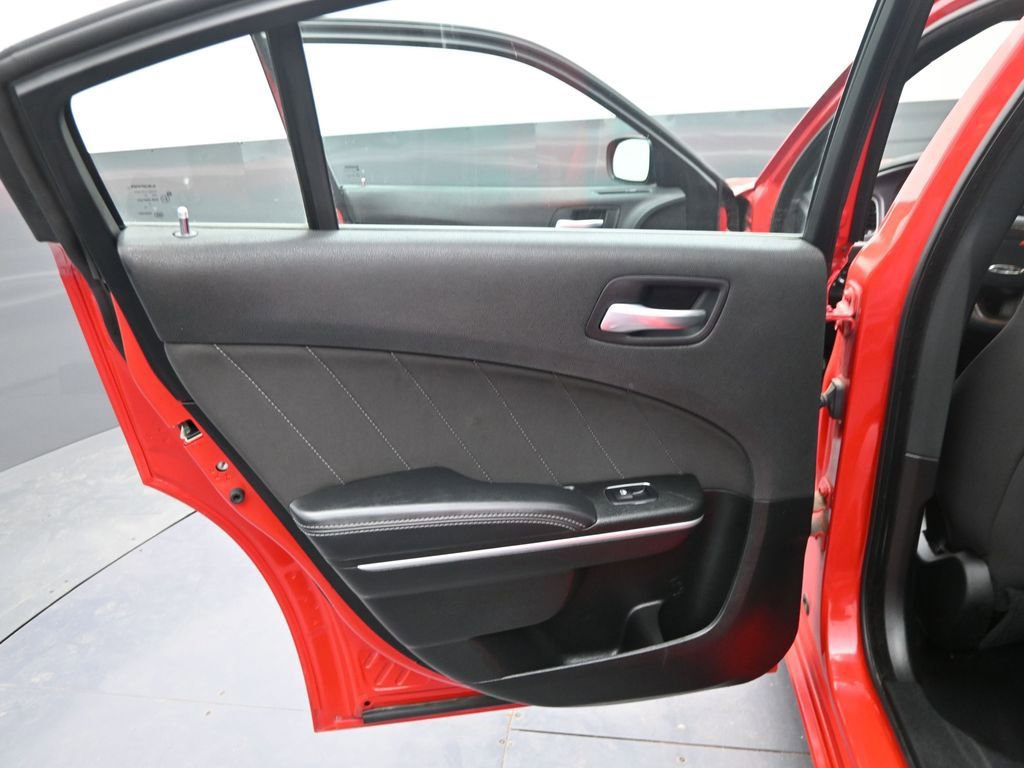 Used 2022 Dodge Charger SXT RWD image 27