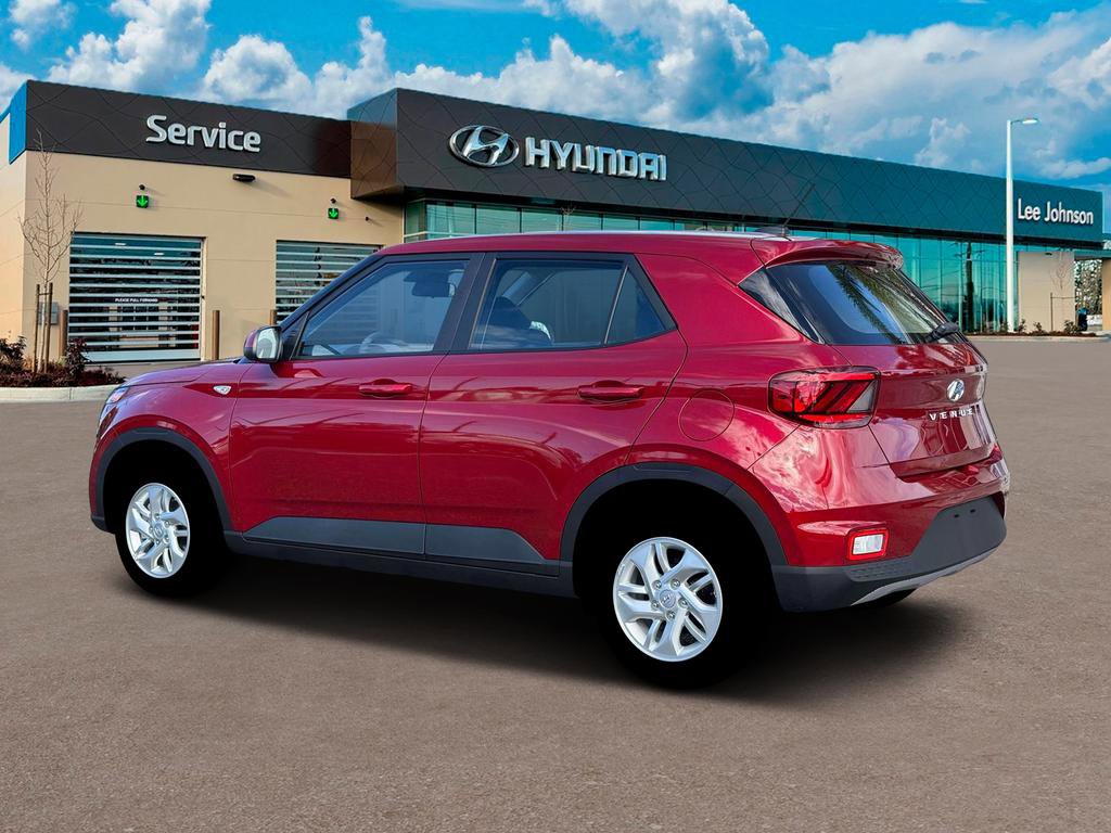 New 2026 Hyundai Venue SE FWD image 4