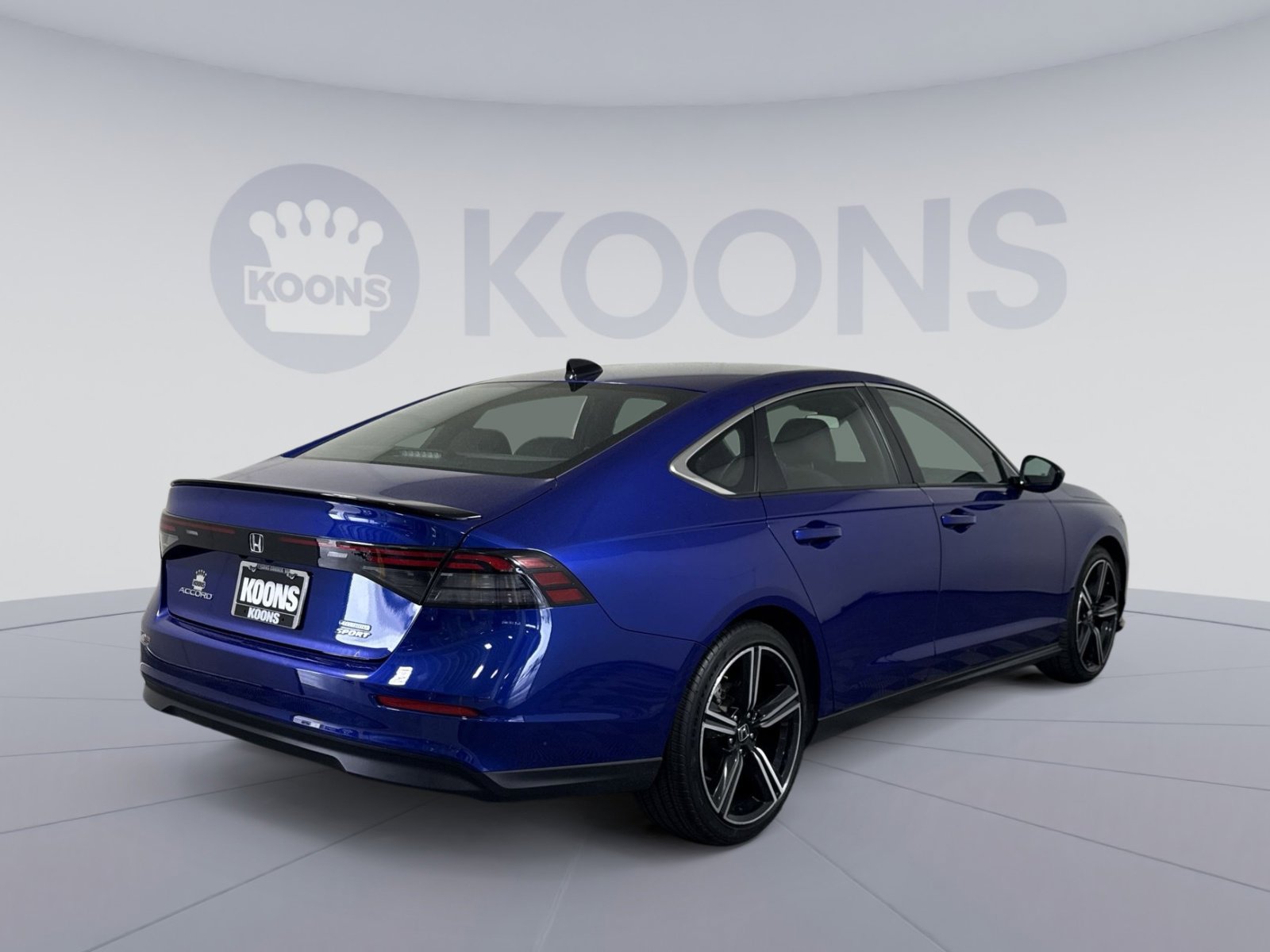 Used 2023 Honda Accord Sport image 7