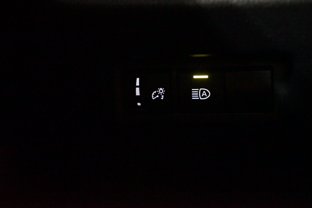 Certified 2024 Toyota RAV4 LE FWD image 23