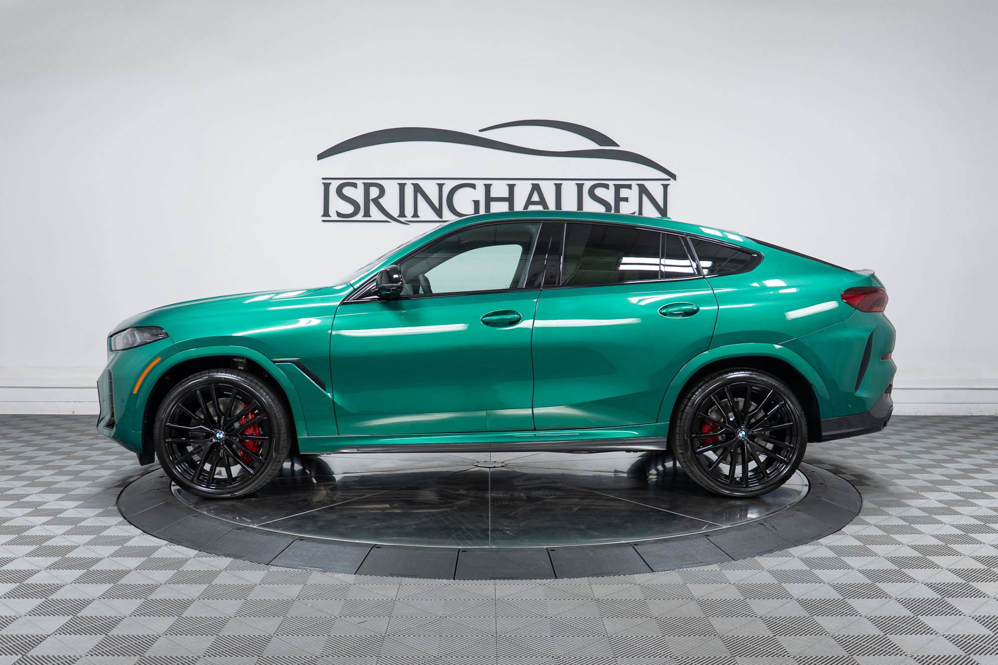 New 2027 BMW X6 M60i AWD/4WD image 8