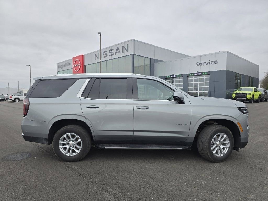Used 2025 Chevrolet Tahoe LT image 12