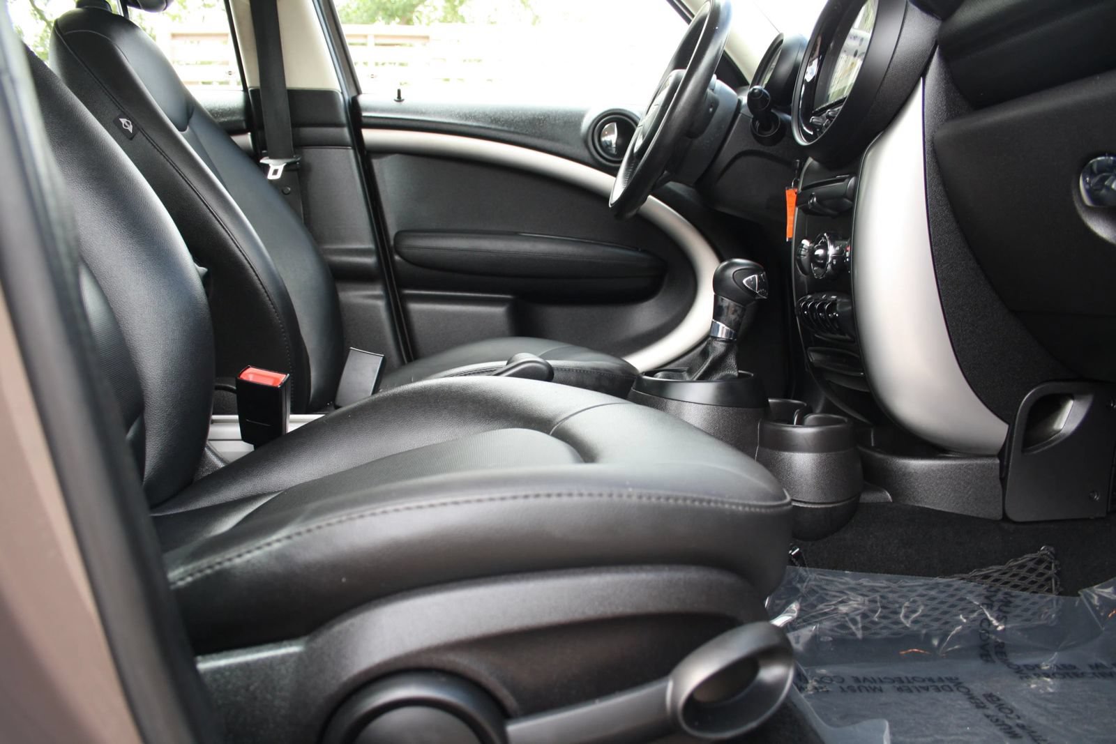 Used 2013 MINI Cooper Countryman FWD image 9