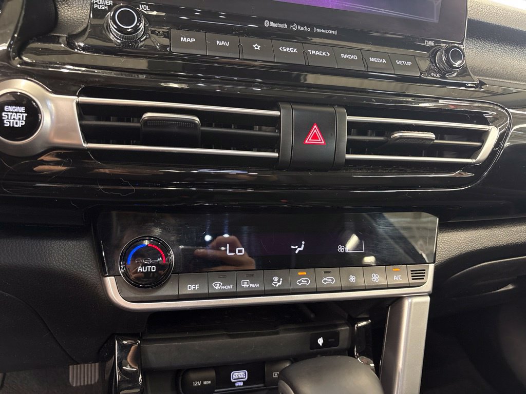 Certified 2022 Kia Seltos EX AWD/4WD image 28